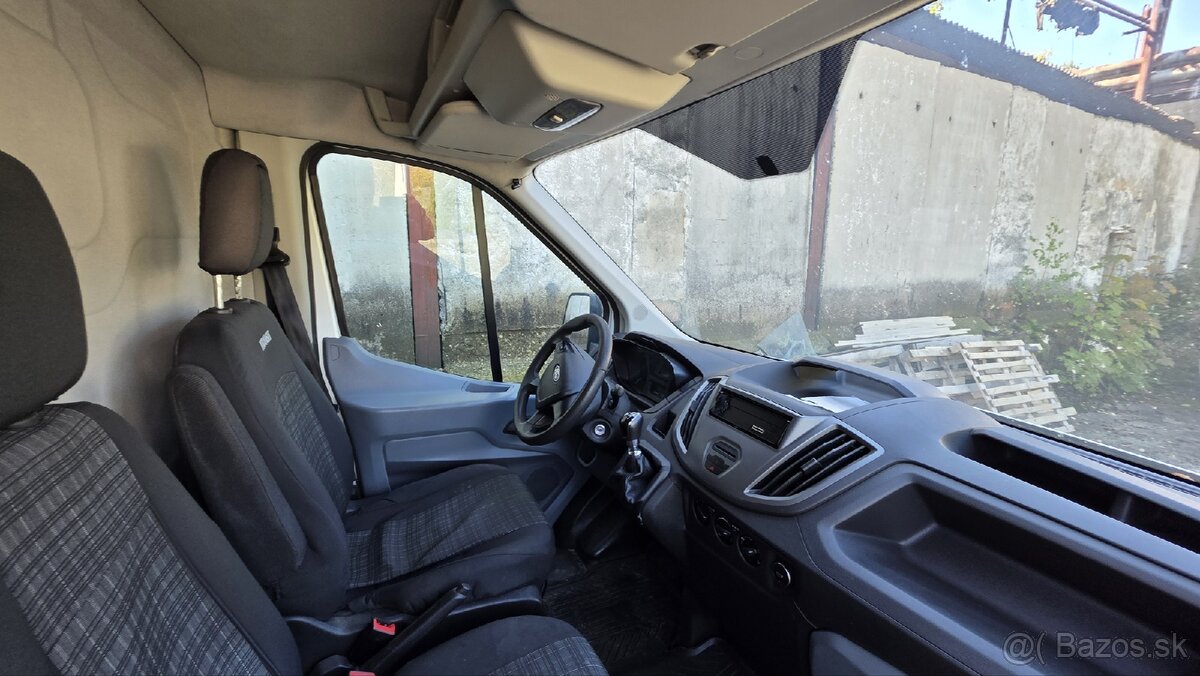 Ford Transit - 8