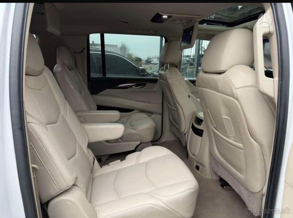 Cadillac Escalade 6.2 V8 rok 2020 - 8