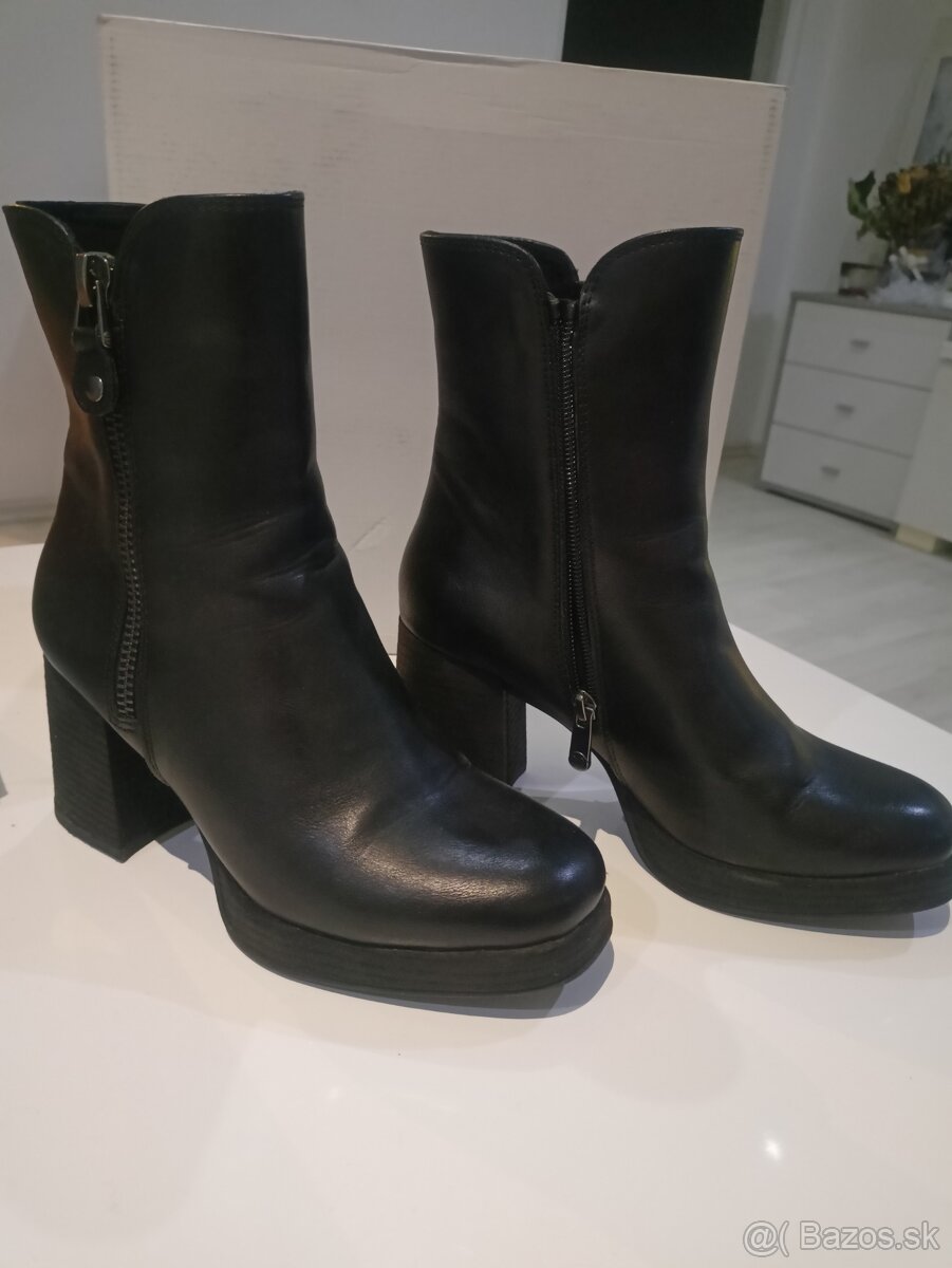 Dámske čizmy Marco Tonzzi - 8