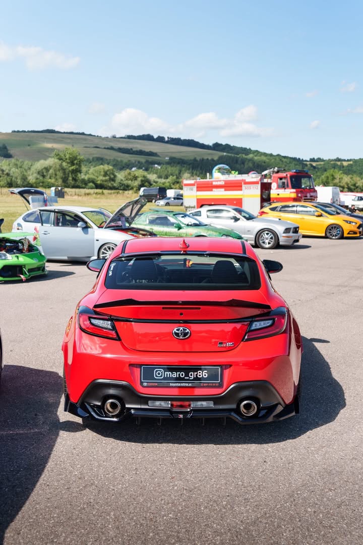 Toyota GR86 2.4 Boxer Executive - 8