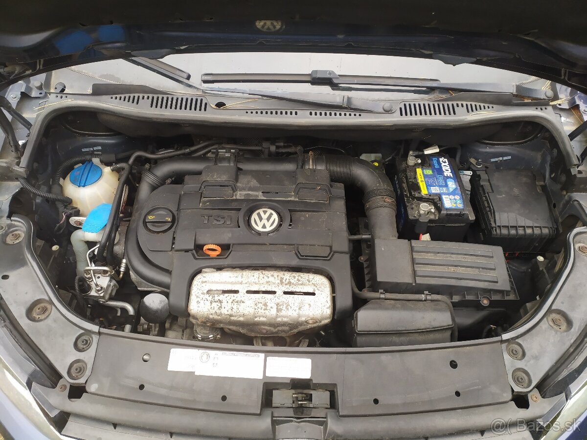 WOLKSWAGEN TOURAN - 8