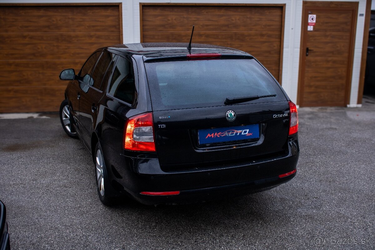 Škoda Octavia Combi 2011 1.6 TDI 77kW - 8