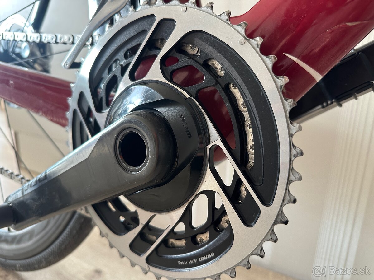 PINARELLO DOGMA F12 - 8