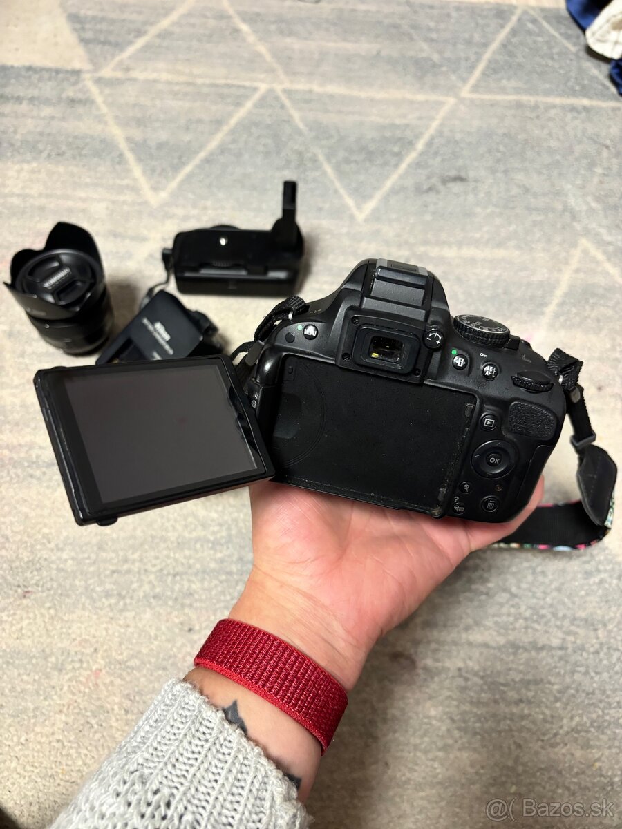 Nikon D5100 s príslušenstvom - 8