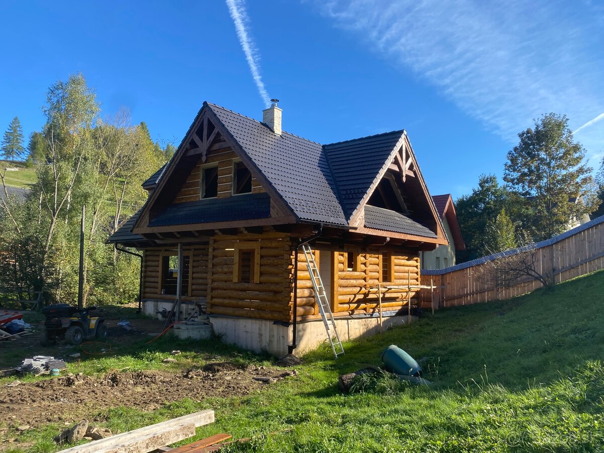 Stavba drevenice, tesári, - 8