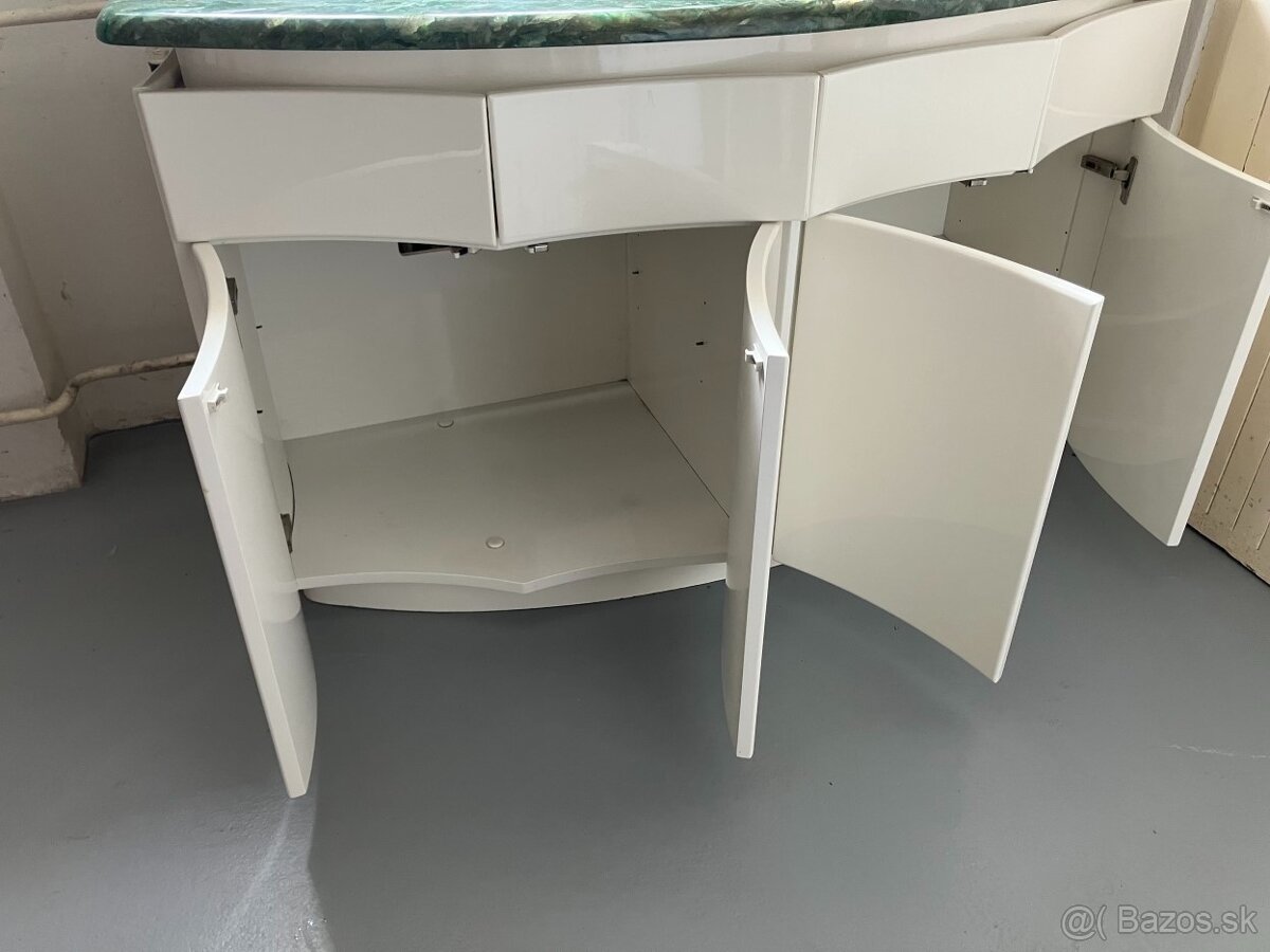 Exkluzívna kúpelňová skriňa s umývadlom mramorová doska - 8