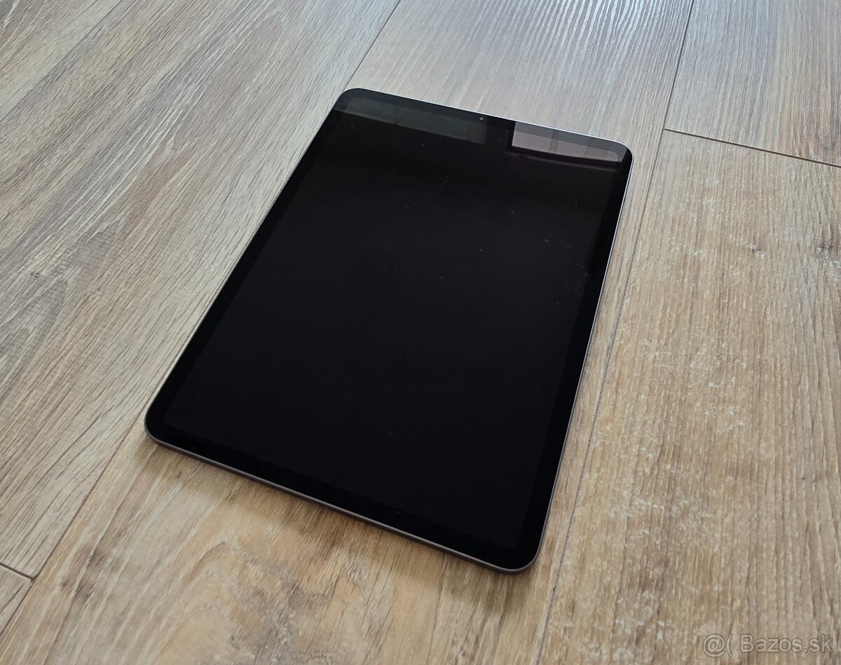 Apple iPad pro 11 1 generácie 64GB - 8