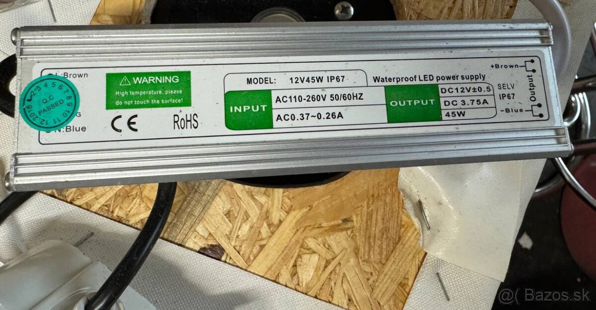 Ventilátor / kompresor s napájacím zdrojom a LED pásikmi - 8