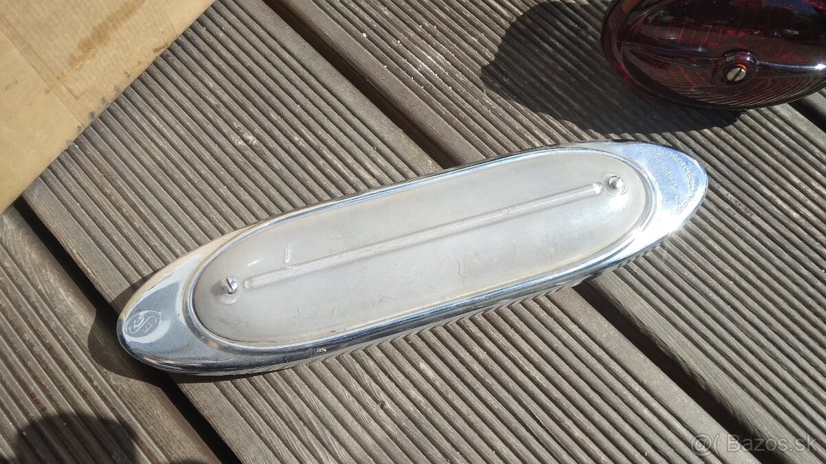 Predám zmes náhradných dielov na veteránske vozidlá ŠKODA - 8