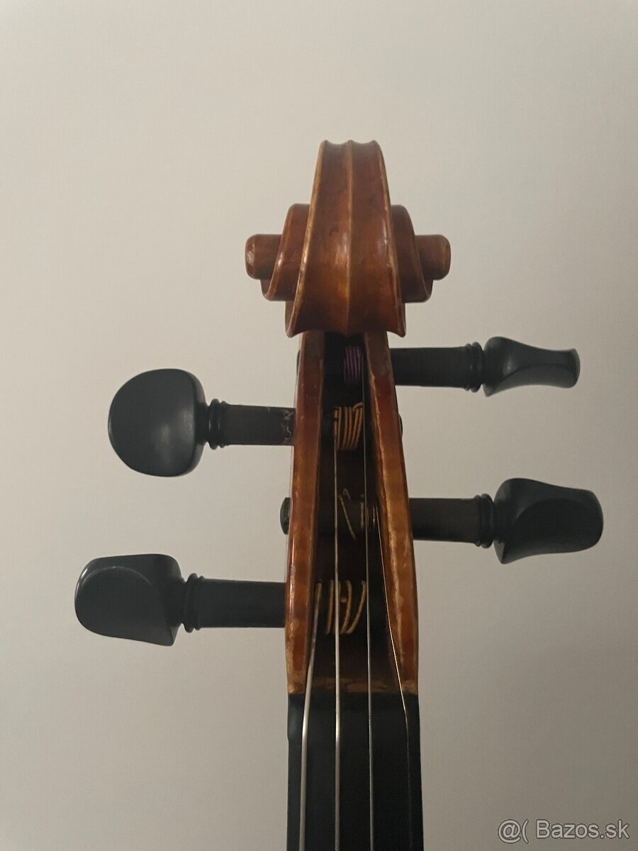Husle na Predaj 4/4 - 8