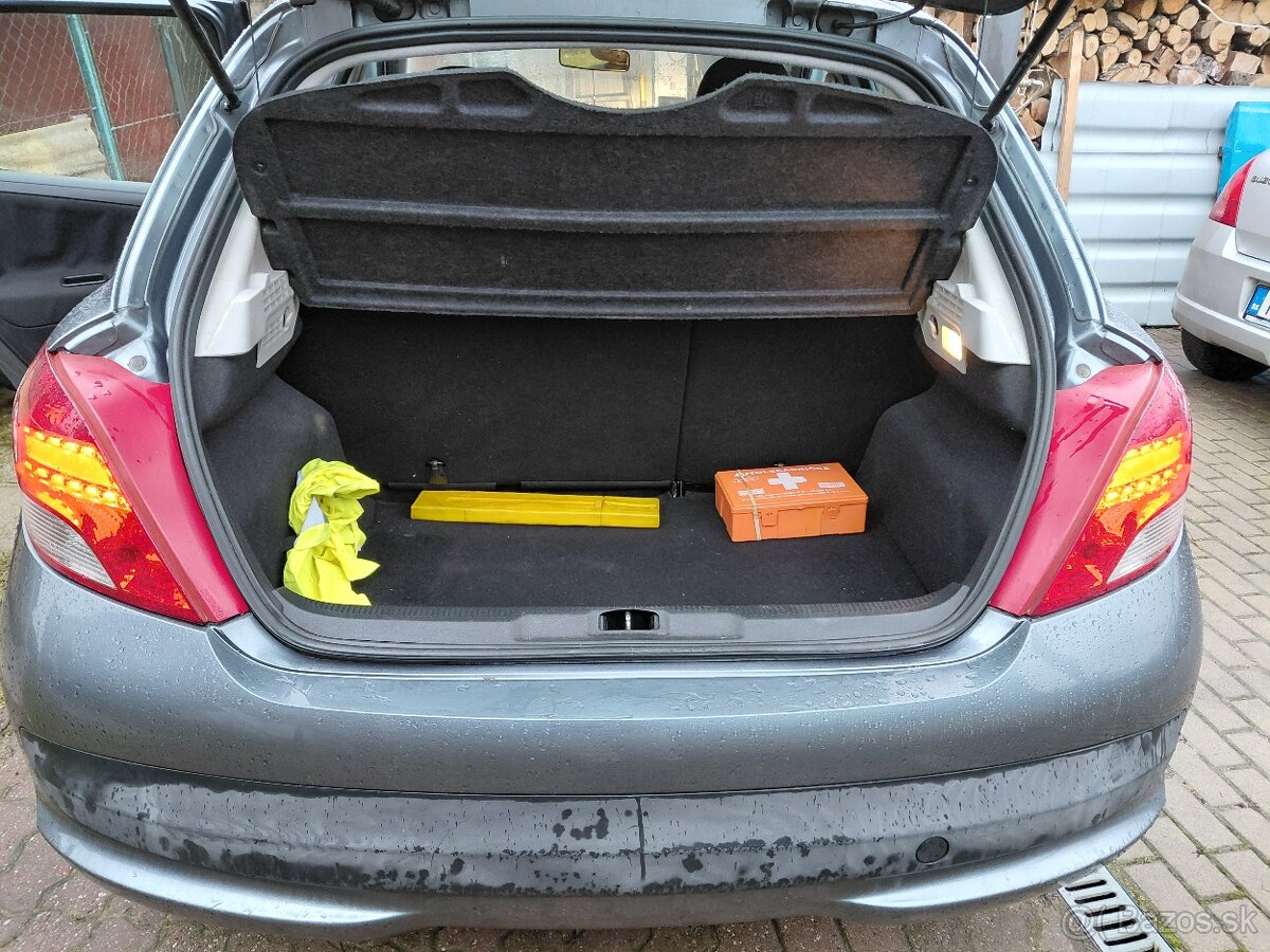 Predam Peugeot 207 - 8