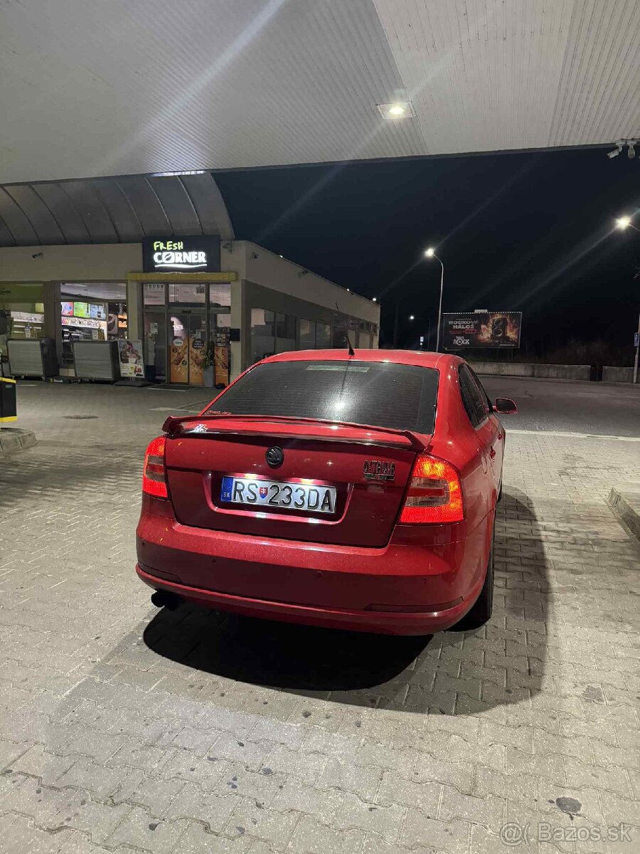 Škoda Octavia 2, 2.0tfsi rs 147kw - 8