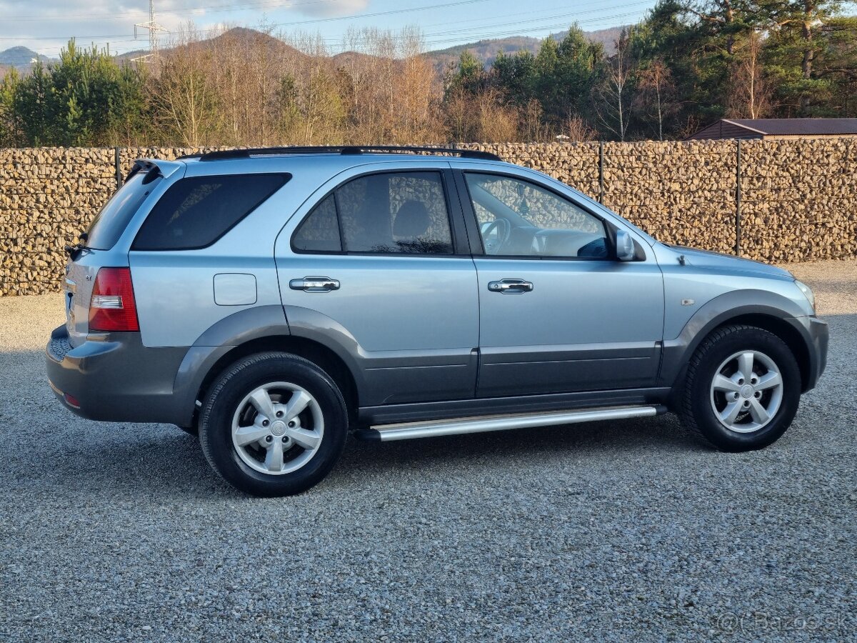 KIA SORENTO 2,5CRDi 4x4 - 8