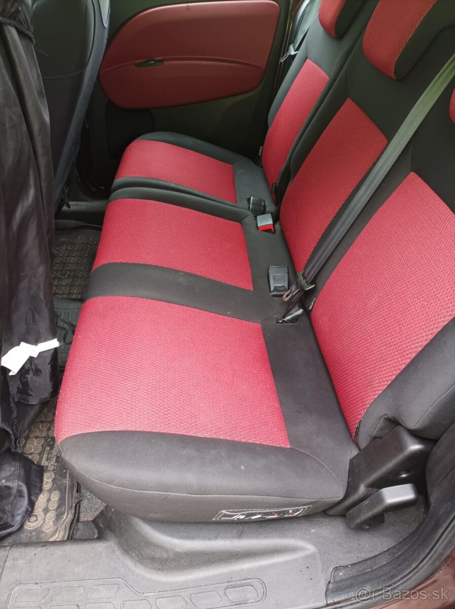 Fiat Doblo - 8