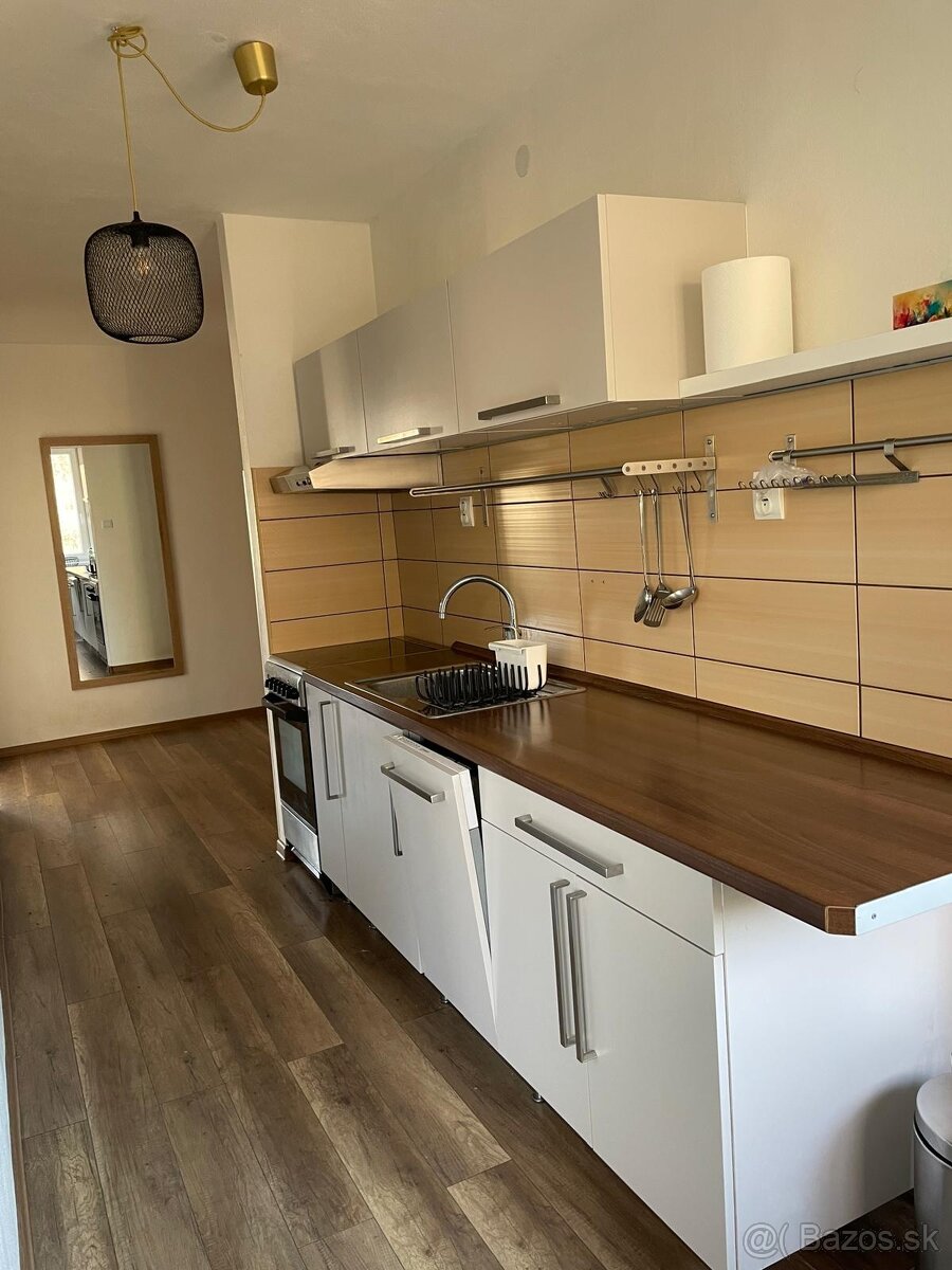 2-izbový byt v Ružomberku - 8