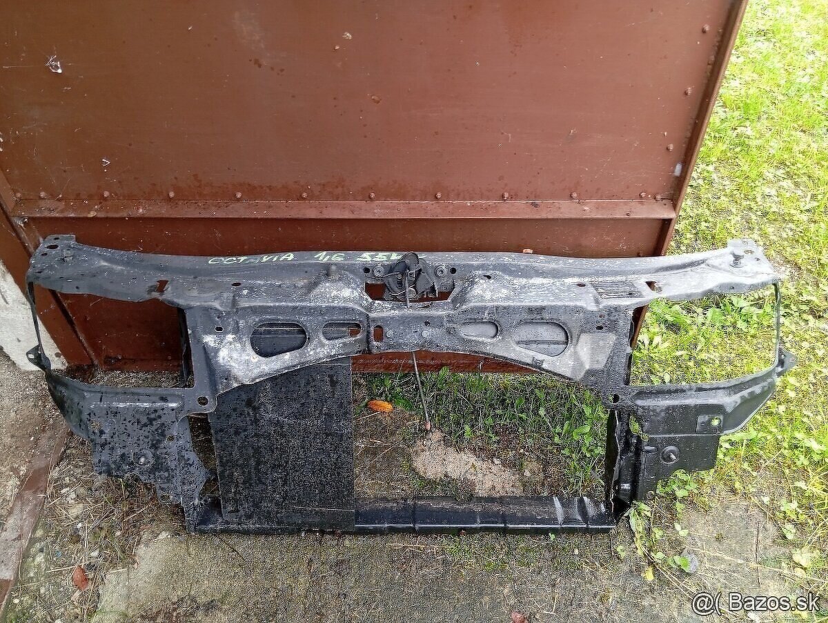 Predám predne celo na Audi 2.5td rok 2004 kompletne - 8