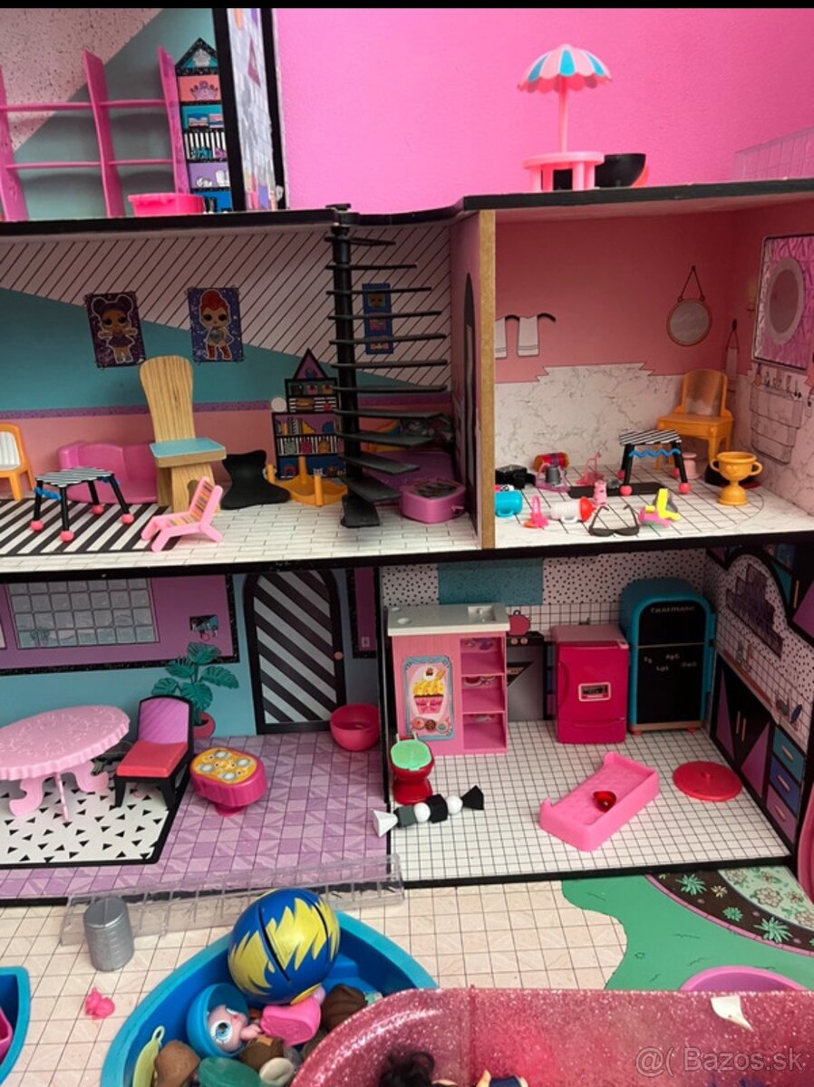 LOL DOMČEK - 8