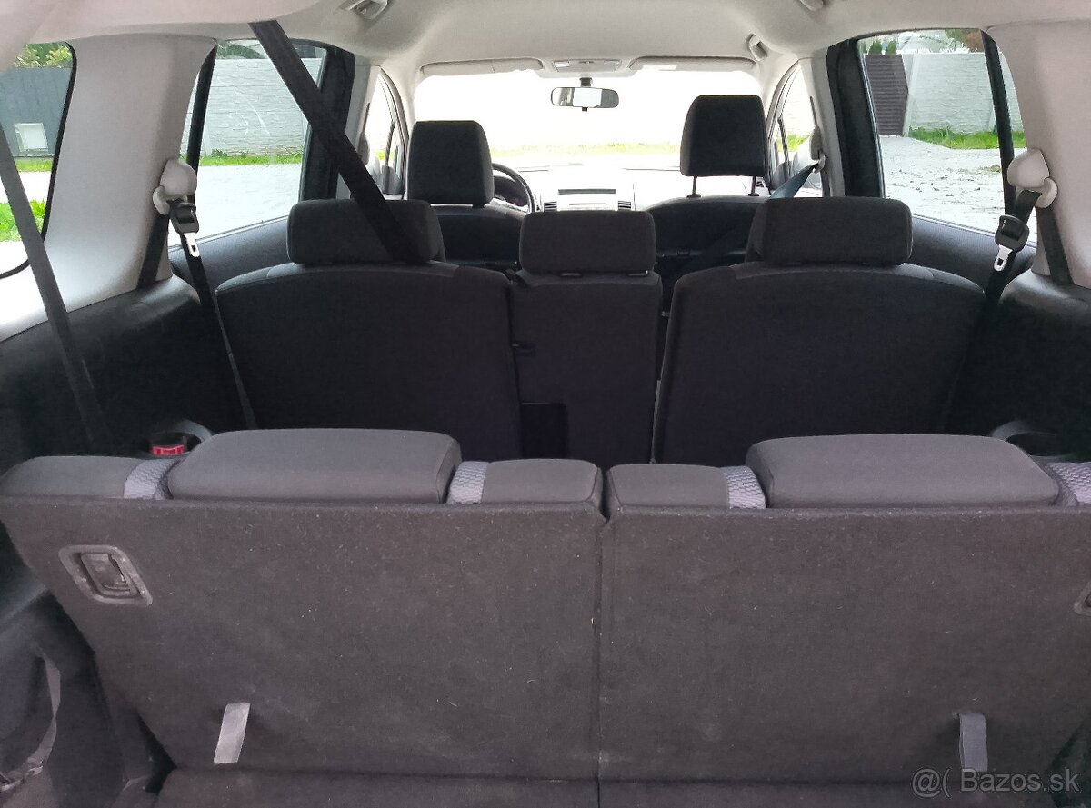 Mazda 5 2.0, diesel 81 KW, 7 miestna - 8