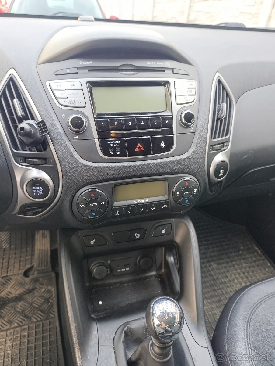 Hyundai IX35 1,6 benín, 99kw, 100.000km - 8