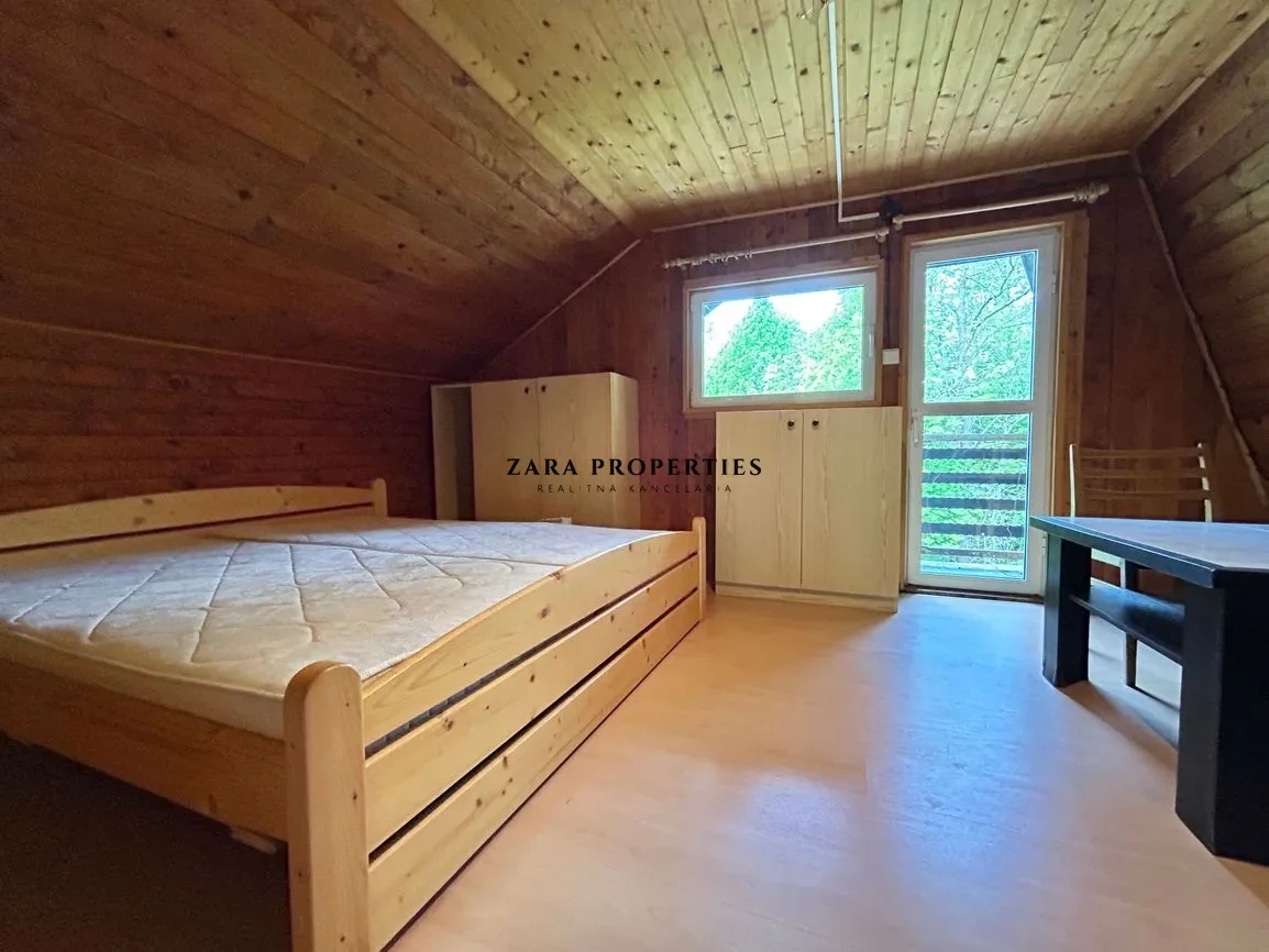 Rodinný dom na rekreáciu, okres Považská Bystrica - 8