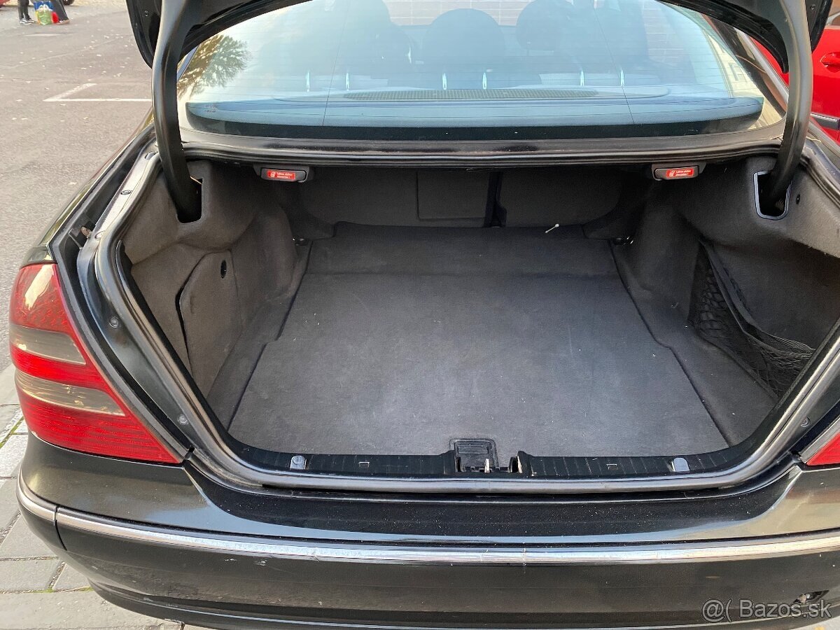 Mercedes-Benz W211 E220 CDI 110Kw Avantgarde - 8