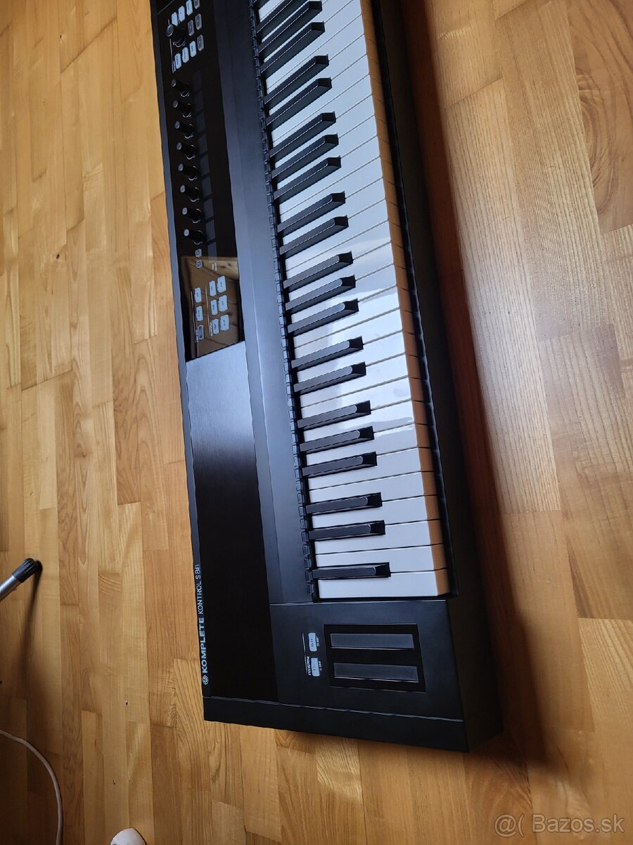 Native Instruments KOMPLETE KONTROL S88 - 8