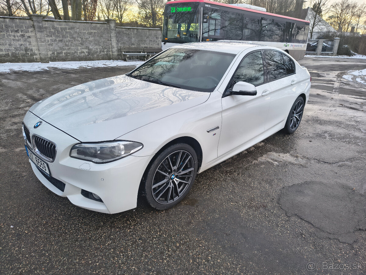 BMW 530D XDrive M-Packet - 8