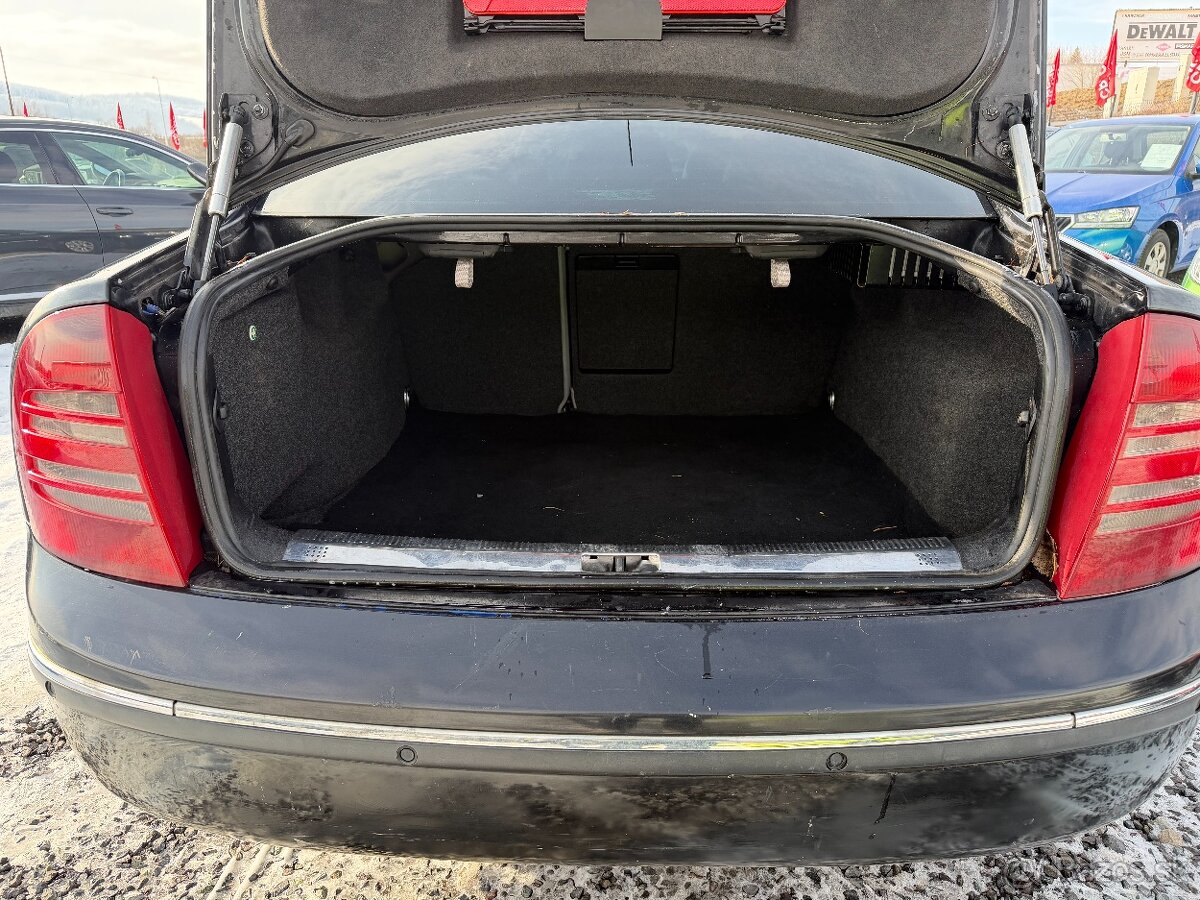 Škoda Superb 2.0 TDI DPF Elegance EDITION 100 - 8