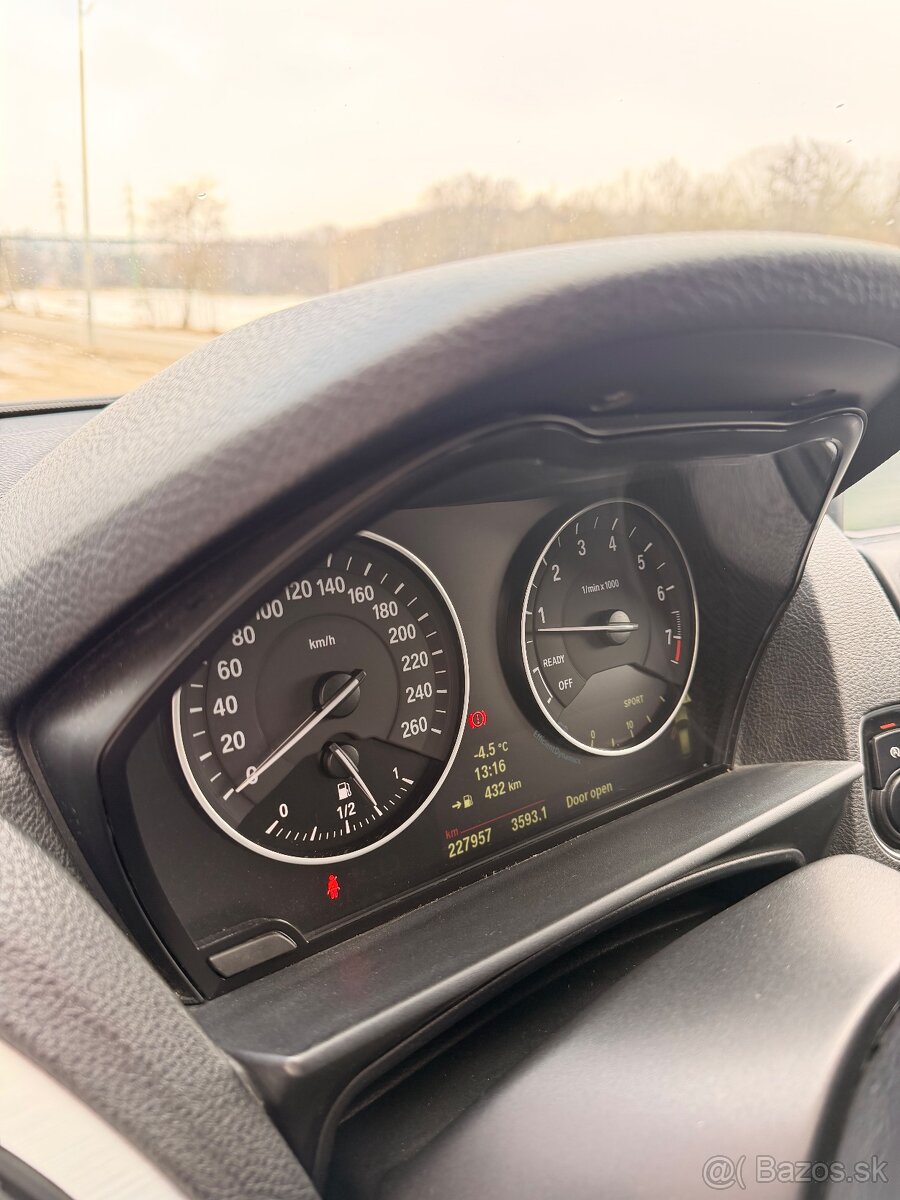 🚗 BMW 116i | 100 kW | Manuál | 2013 - 8