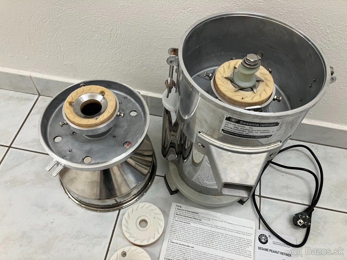 Elektrický mlynček na orieškové maslo - 8