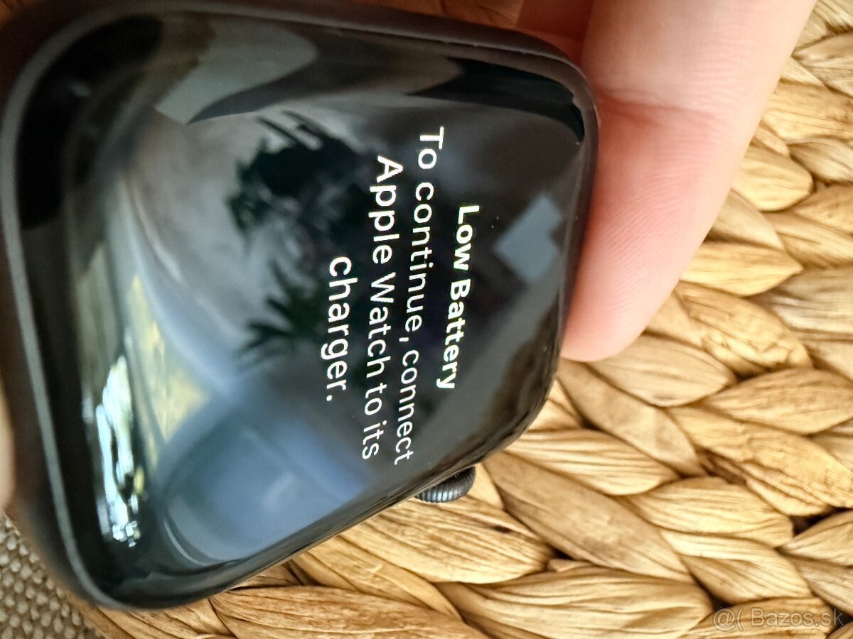 Apple Watch SE 44 mm - 8