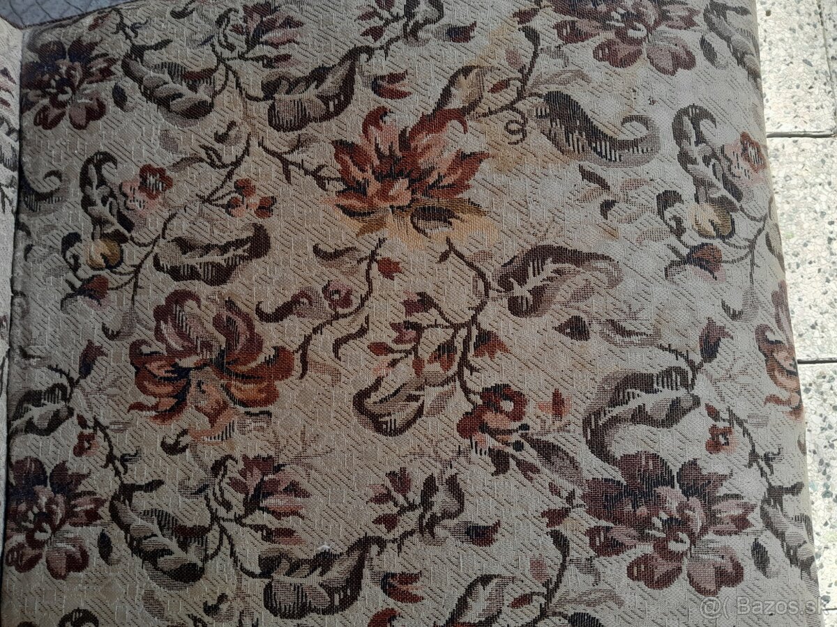 Historické čalúnené kreslo dizajn Halabala? - 8