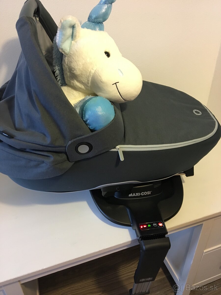 Maxi cosi Jade so zakladnou Familyfix 3 - 8