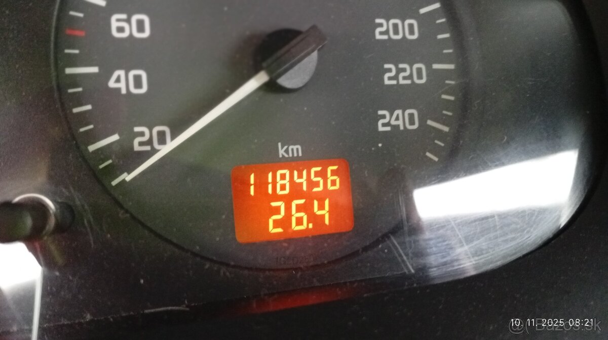 Predam Renault Megan - 8