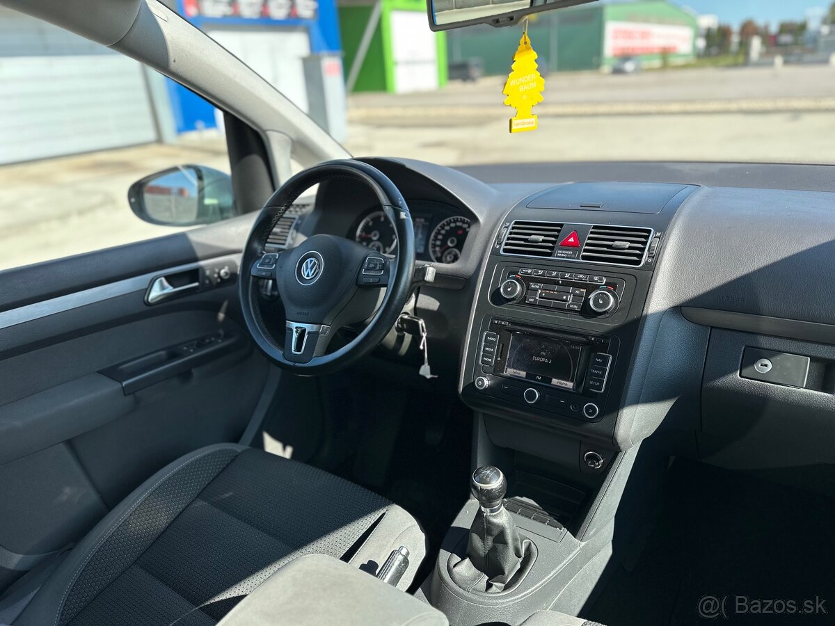 Volkswagen Touran 1.6 TDI Trendline - 8