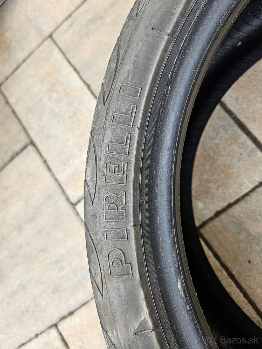 Matador / Pirelli 225/40 R18 - 8
