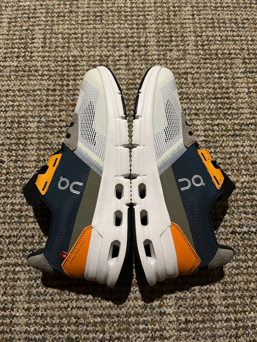 On Running, model Cloudrift, velikost 36,5 - 8