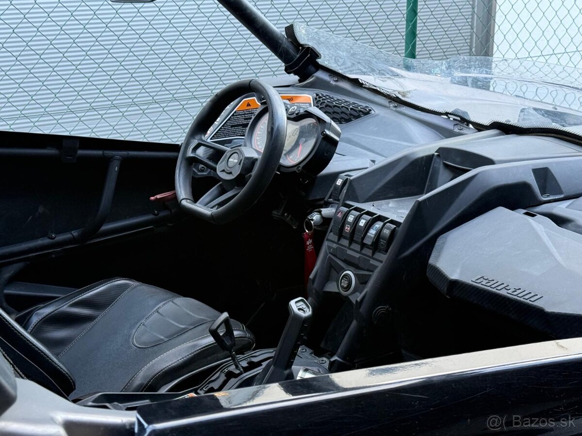 Can am Maverick turbo R - 8