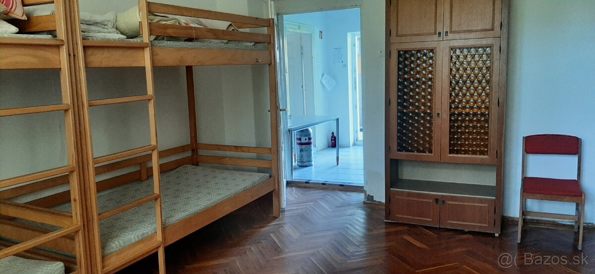 Krásna príroda, pokojný život, dom v obci Pere, Maďarsko - 8