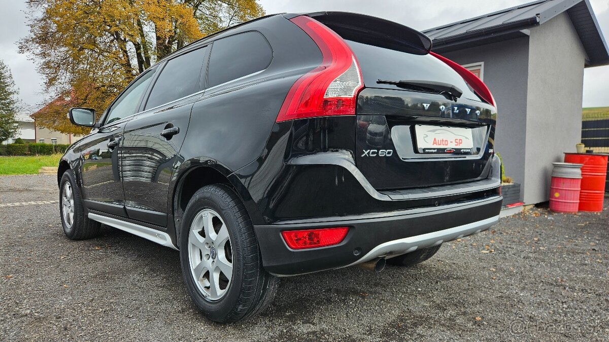 VOLVO XC 60 2.4D AUTOMAT - 8