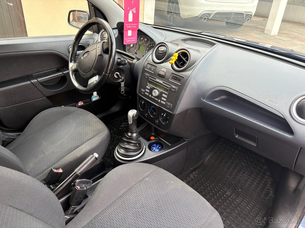 Ford fiesta 1.4 diesel - 8