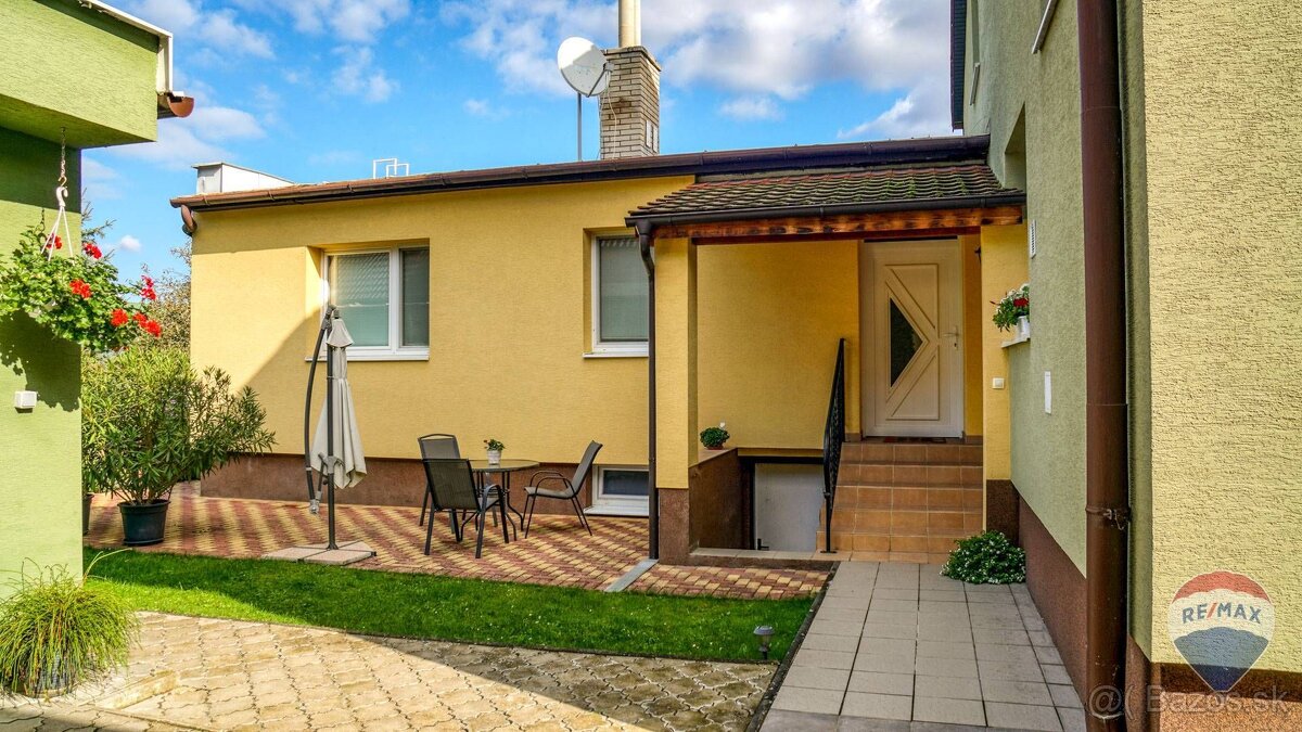 REZERVOVANÉ: Rodinný dom s garážou a krásnym pozemkom Banka - 8
