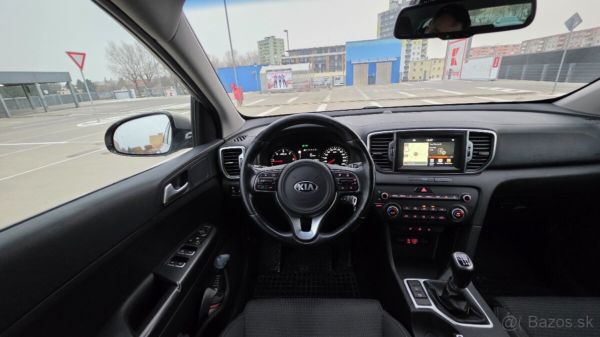 Kia Sportage - 8