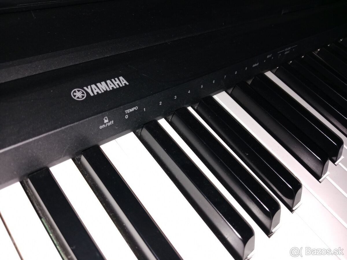 Yamaha - 8