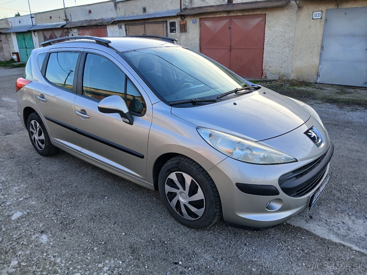 Peugeot 207 sw - 8