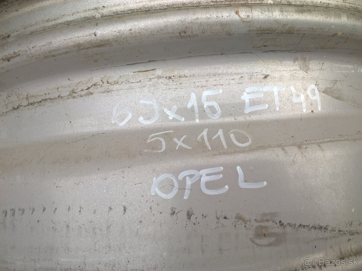 4 ks ZIMNÉ 195/60 R15 88T KLEBER cca 7 mm - LEN 20,- €/kus - 8