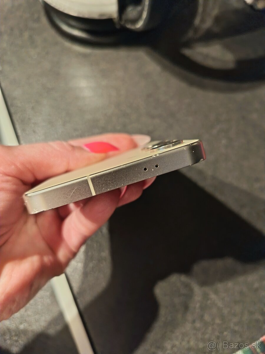 Samsung Galaxy S24 - 8