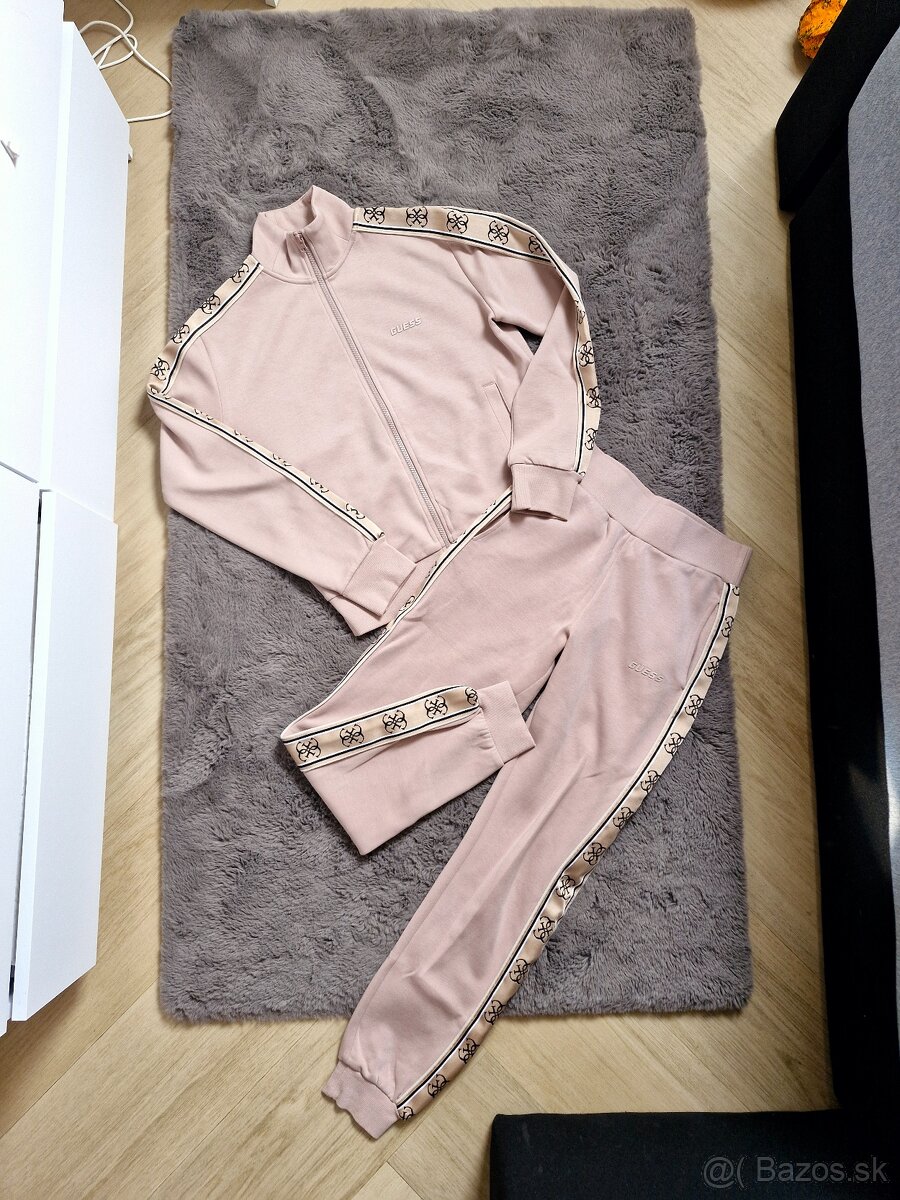 NOVE Guess teplakova a fitness suprava XS, XS/S - 8