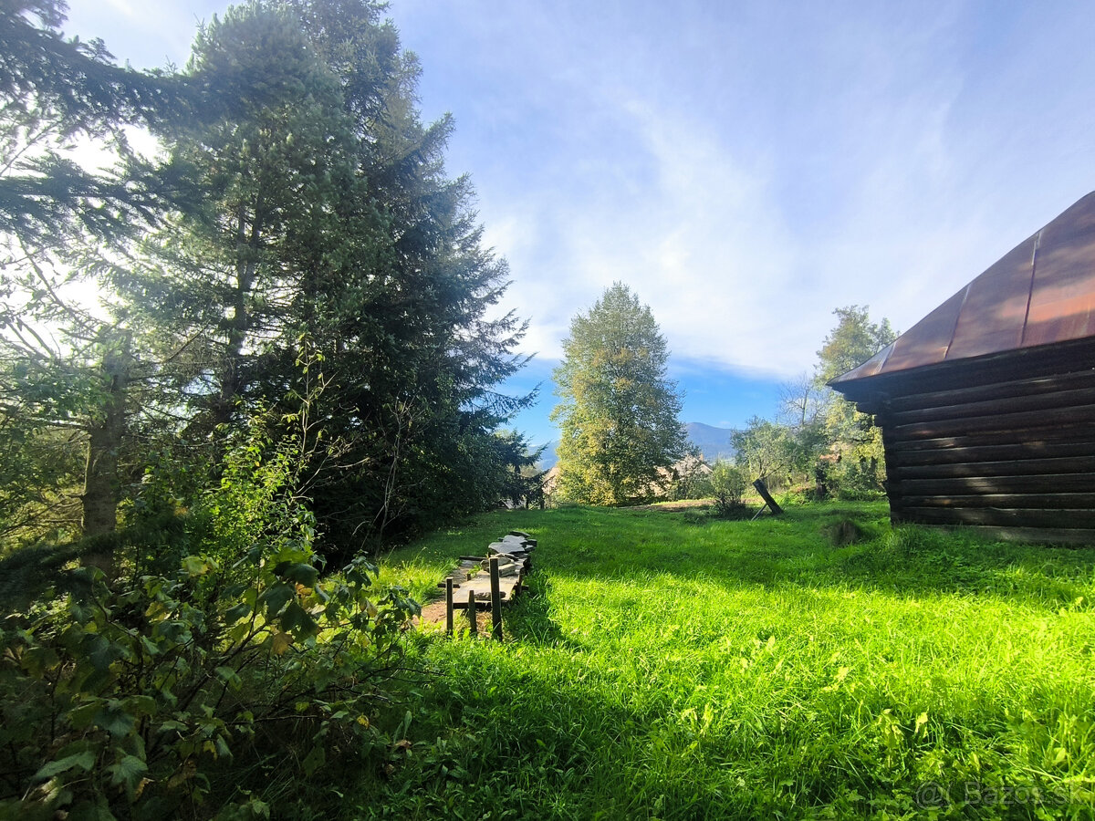 - R E Z E R V O V A N É - DOM CHALUPA V TICHEJ BOČNEJ ULICI - 8