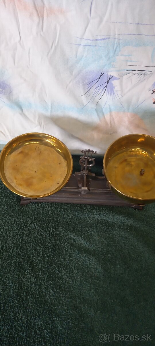 Dvojmisková liatinová vaha - 8